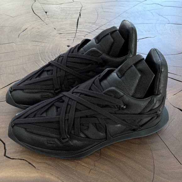 Rick Owens - EU41 RARE SAMPLE Black Maximal Lamb Leather Runner SS20 - Picture 1 of 13